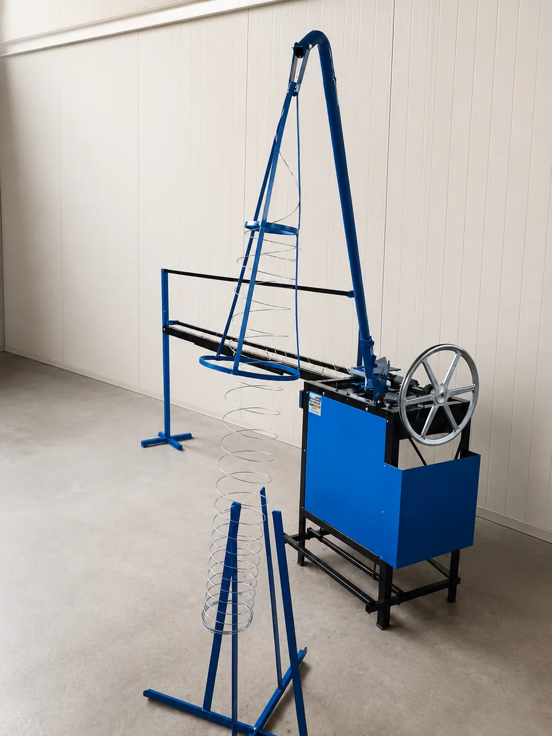 Máquina Mendesmaqtelas — versão azul em ambiente limpo e profissional